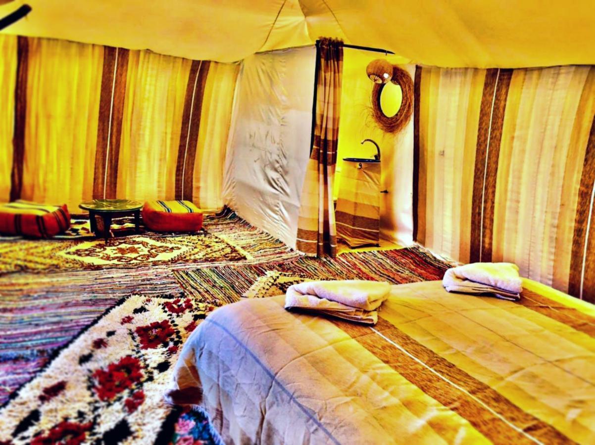 Krich Camp Hotel Мерцуга Екстериор снимка