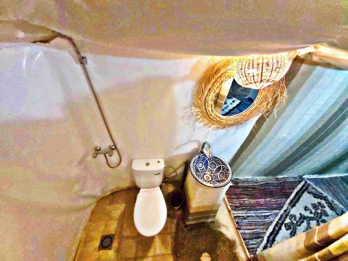 Krich Camp Hotel Мерцуга Екстериор снимка