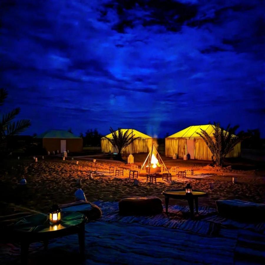 Krich Camp Hotel Мерцуга Екстериор снимка